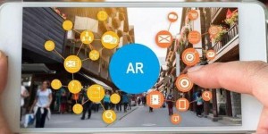 深入探讨VR与AR技术：虚拟与现实交融的相似之处及挑战