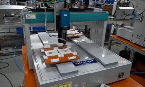 2025年机器人螺丝机：改变工业领域，核心技术大突破