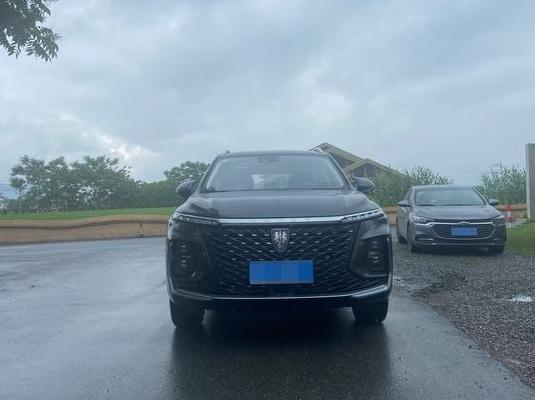 2025智能出行时代：荣威RX5与无人机跨界融合及改装方案详解