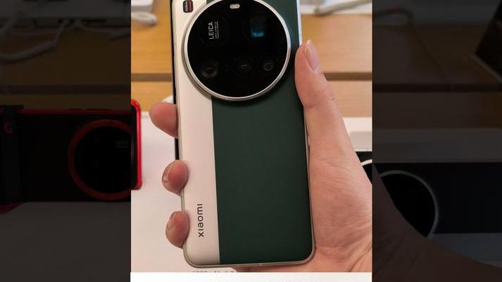 2025年手机直播设备哪家强？iPhone 16 Pro、华为Mate70 Ultra和小米14S Ultra实战测评